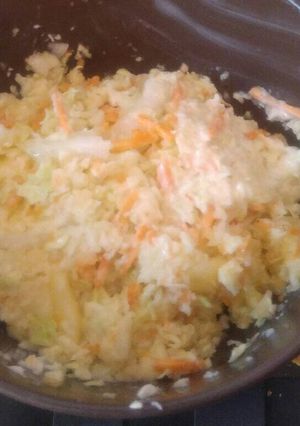 Una foto de Ensalada repollo y manzana