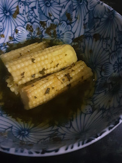 A picture of Baby Corn Salad.