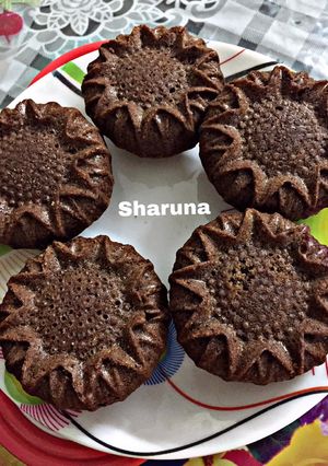 A picture of Choco Cupcakes.
