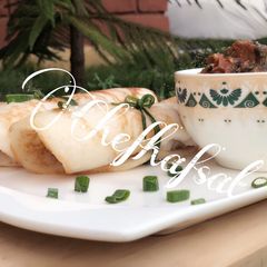 A picture of (rice pancakes)sinasir.