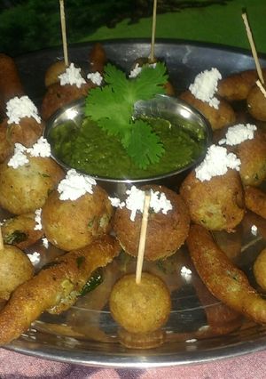 A picture of Navratree special cheese patato rolls & cheese French fries.