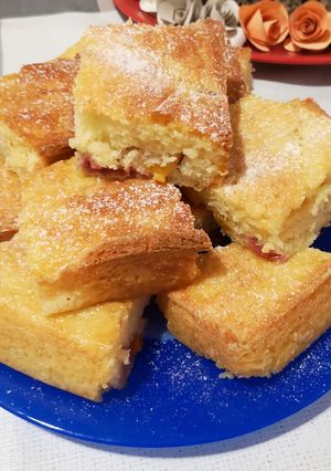 Kefíres-gyümölcsös süti recept fotója