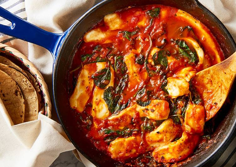 Espinacas con Salsa de Tomate y Queso Receta de V&V Supremo® Cookpad