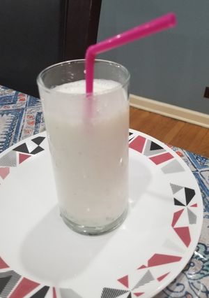 A picture of Yogurt with date &almond lassi.
