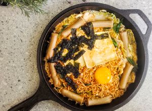 Foto resep Hot Spicy Ramyeon / Mie Ala Korea