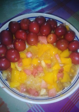 A picture of Fruit salad.