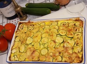 Foto di Sformato di zucchine patate e provola