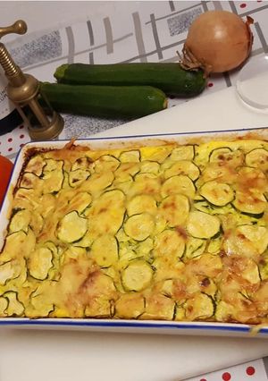 Foto di Sformato di zucchine patate e provola