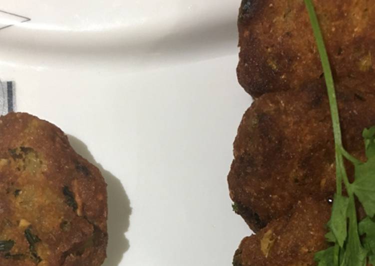 Simple Way to Make Any-night-of-the-week Aratikaya Vundalu