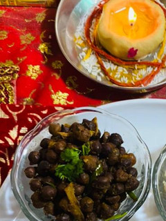 प्रसाद वाले काले चने (Prasad wale kale chane recipe in Hindi) रेसिपी मुख्य फोटो