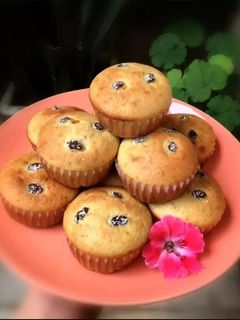 عکسی از دستور کاپ کیک موز و گردو😍