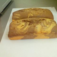 A picture of Carl best Marble cake.