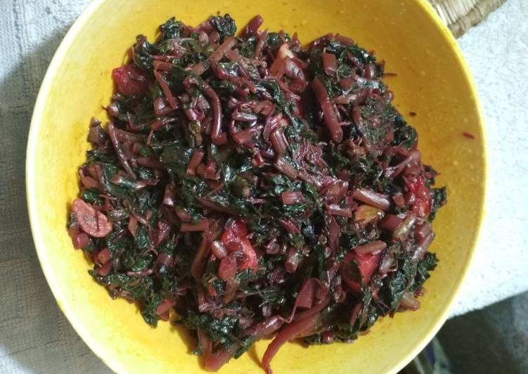 Simple Way to Prepare Perfect Red saag