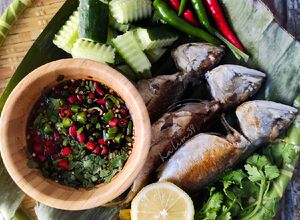 Gambar Ikan Kembung Bakar Cicah Sambal Kicap Daun Ketumbar
