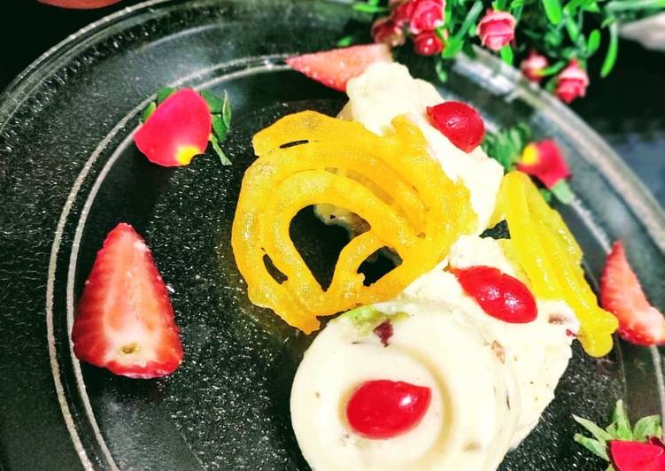 Recipe of Any-night-of-the-week Thandai kulfi with jalebi