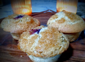 A picture of Vanilla Cream Blueberry Muffins.