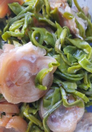 Hình của món Móng giò rau tiến vua ngâm mắm.