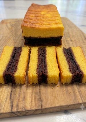 A picture of 🇮🇩 Classic Lapis Surabaya (Indonesian Layer Butter Cake).