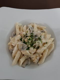 عکسی از دستور پاستا پنه با سس آلفردو