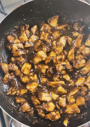 Una foto de Pollo con salsa teriyaki