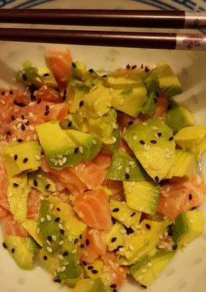Une photo de Tartare de saumon & avocat