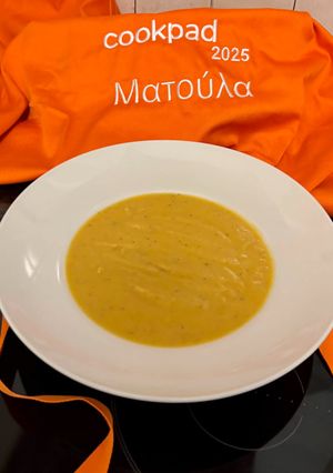 Φωτογραφία της συνταγής 👩‍🍳Σούπα με λεβάντα στην χύτρα