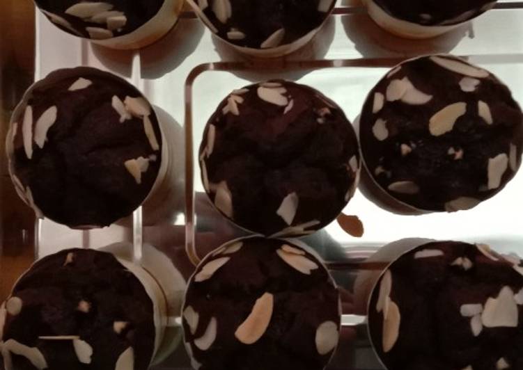 Langkah Mudah Buat Cupcake Coklat ❤️🌼 yang Lezat