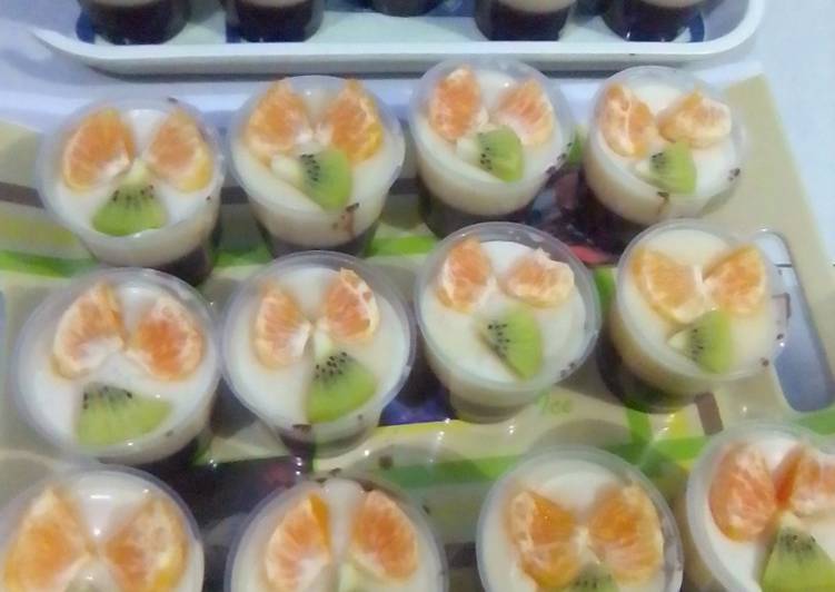 Resep Puding buah coklat karamel yang Menggugah Selera