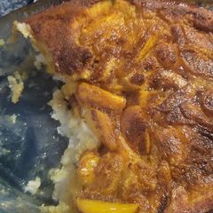 A picture of Peach Cobbler.