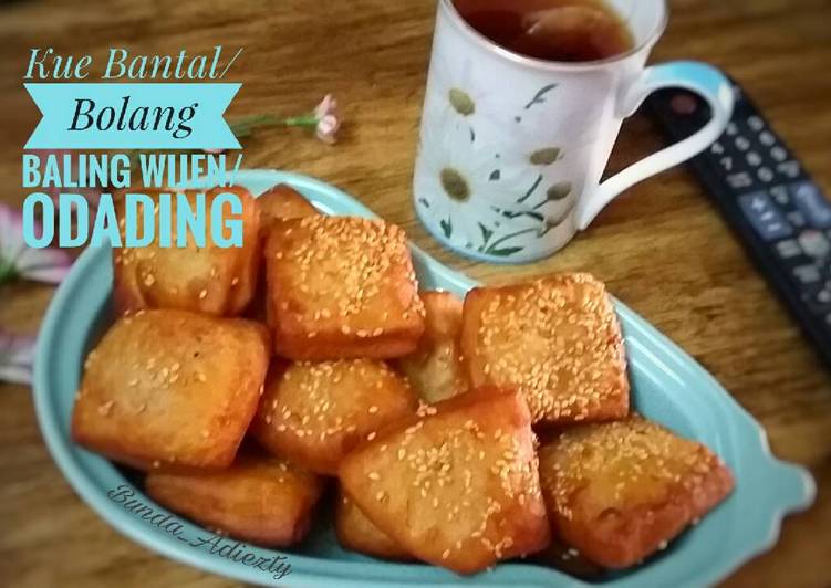 Kue Bantal/Bolang Baling Wijen/Odading