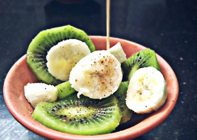 Kiwi fruit salad