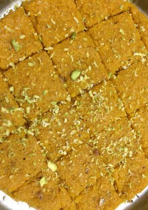 A picture of Mango Coconut barfi.