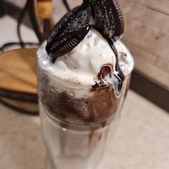 A picture of Oreo Ice-Cream Milk Shake.