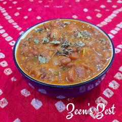 A picture of Rajma Chitra White Masala.