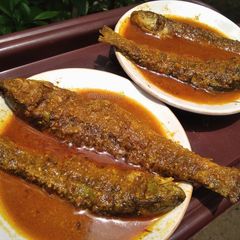 A picture of Bata Fish Curry.