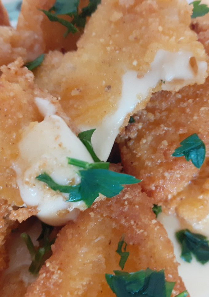 Una foto de Doritos rellenos de queso