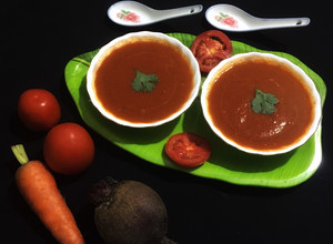 A picture of Tomato Beetroot Carrot Soup.