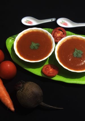 A picture of Tomato Beetroot Carrot Soup.