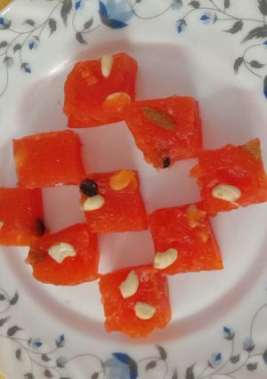 A picture of Karachi Halwa.