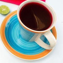 A picture of Hibiscus tea.