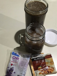 Una foto de Batido Saludable de Chía-Espinaca-Arándanos = blueberry. (Smoothie)