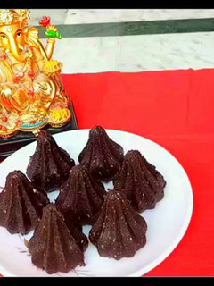 ओरियो मोदक (Oreo Modak recipe in Hindi) रेसिपी मुख्य फोटो