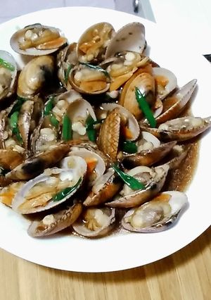 A picture of Clam with garlic black bean paste.