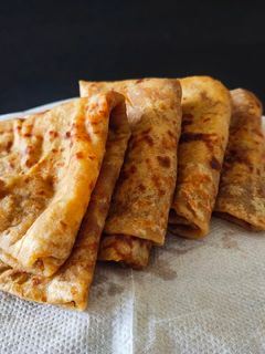 पुरण पोळी (puran poli recipe in marathi) रेसिपी चे मुख्य फोटो