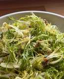 Salad Friseline Trộn Cá Cơm Muối