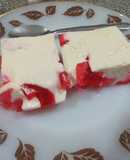 Gelatina de fresas con queso crema