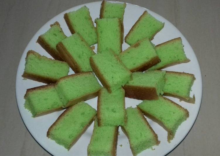 Resep: Bolu pandan panggang irit anti gagal