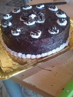 Una foto de Torta bañada en chocolate