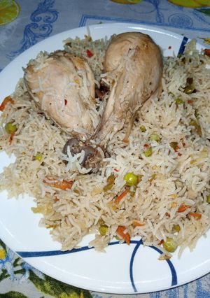 A picture of Spicy Chinese Drumstick Rice.