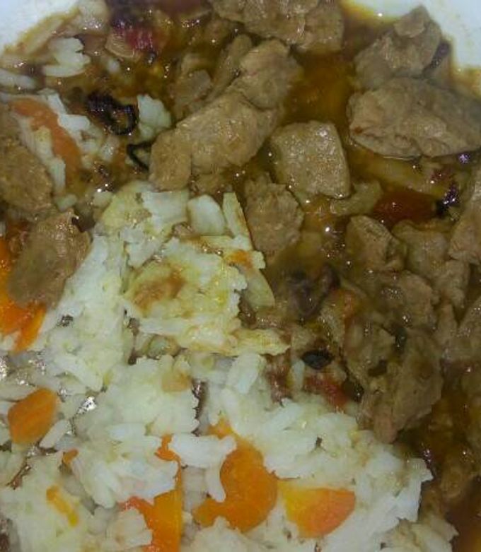 A picture of Rice with Sossi.